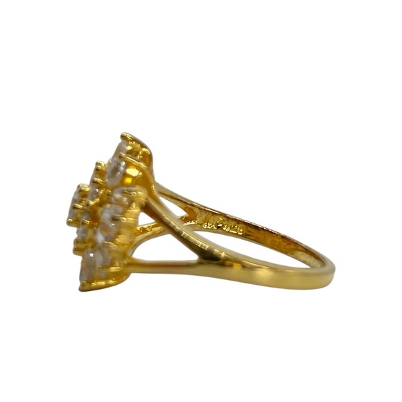 Vintage Gold and Silver Sparkle Ring - Picture 8 of 8